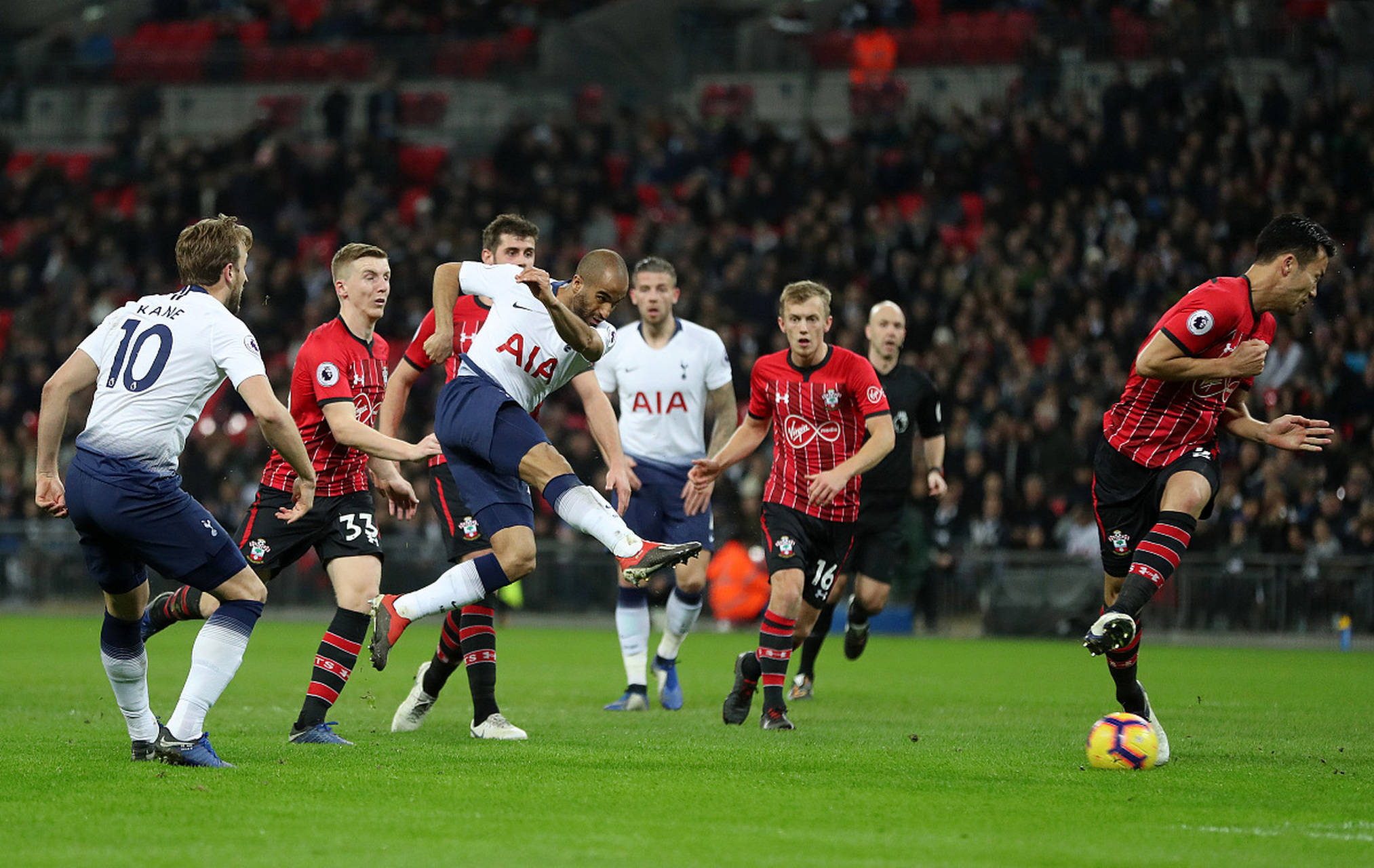 希勒对纽卡 希勒对纽卡